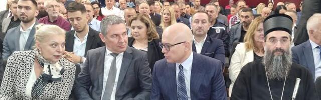 Na obeležavanju Dana Medveđe i lider SNS Miloš Vučević