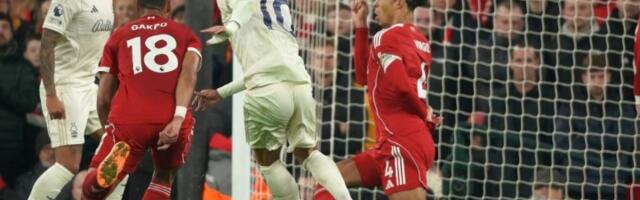 Bleki i Notingem razneli Liverpul na Enfildu!