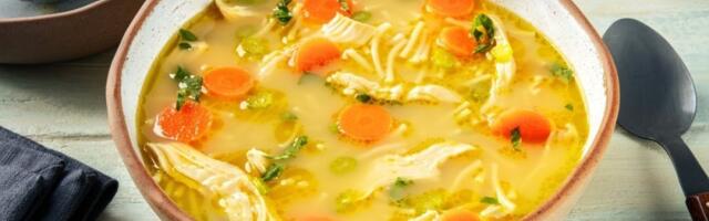 Domaća čorba bolja od infuzije: Puna vitamina i spremna začas - savršena za posle praznika