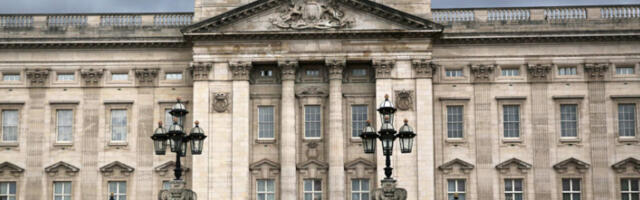 Захарова се нашалила: Гренланд одахнуо јер је Трамп бацио око на Бакингемску палату