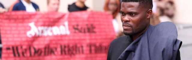 Parti pušten da se brani sa slobode, ali... Bivšem fudbaleru Arsenala preti višedecenijska robija