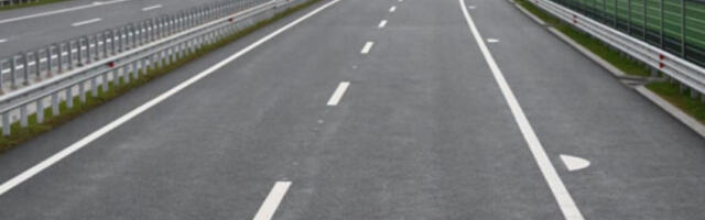 ​Сви путеви првог и другог приоритета и прилази границама проходни