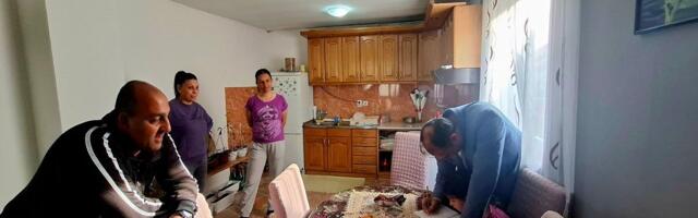 Nacionalni savet Roma obišao naselja u Aranđelovcu: Građani predložili rešenja za bolje uslove života