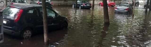 Popović (SSP): Gde je 426 miliona za čišćenje slivnika i instalacija?