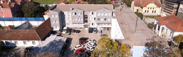 Nakon godinu dana i preseljanja u Kragujevac, ponovo počinje sa radom Okružni zatvor u Čačku