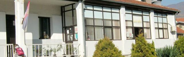 “Umetnost koja se nosi” u ponedeljak u Galeriji Narodnog univerziteta