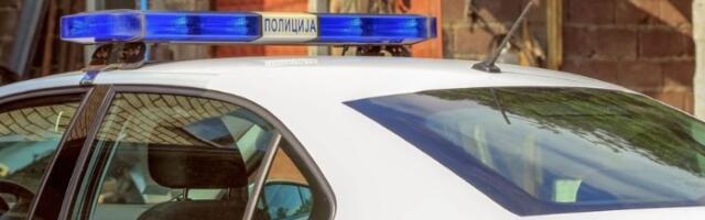 MUP objavio novu fotografiju osumnjičenog za napad na Novom Beogradu (FOTO)