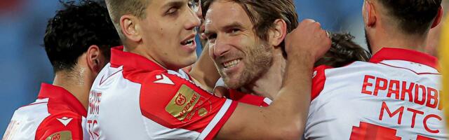 ZVEZDA – SPARTAK Enem ušao sa klupe i glavom bacio Golubove na kolena! /VIDEO/