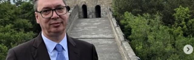 Vučić obišao Kineski zid, kaže da ima tremu pred susret sa Si Đinpingom (FOTO)