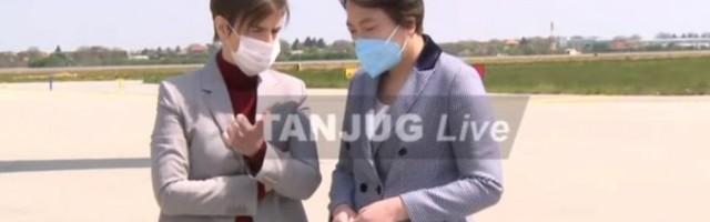 STIGLO POLA MILIONA DOZA KINESKE VAKCINE! Brnabić dočekala avion sa NOVIM KONTINGENTOM CEPIVA! Video