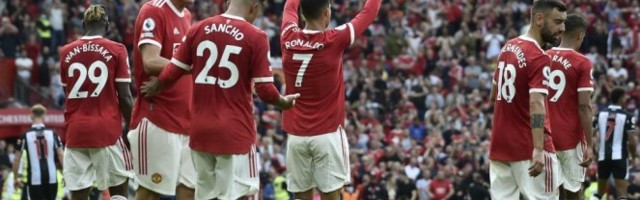 RONALDO PLESAO PO OLD TRAFORDU! Arsenal osetio SLAST POBEDE!