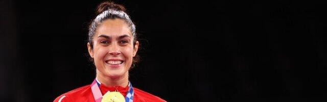 SLAVNA SRPSKA SPORTISTKINJA NE SKIDA OSMEH S LICA! Milica: Uživam čekajući prinovu