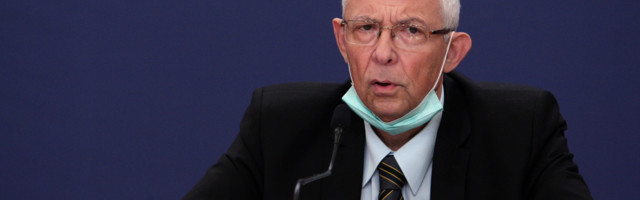 “TO JE NAJBEZBEDNIJE” Kon: Preporuka je da se maska nosi neprekidno u školi