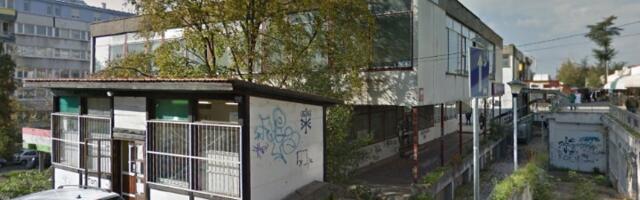 "Predsednik opštine Zvezdara obmanjuje građane da je ambulanta Konjarnik renovirana"