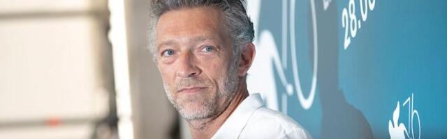 Monika Beluči na aparatima? Najružniji zavodnik čeka dete s 30 godina mlađom (FOTO)