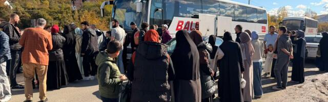 Maturanti Medrese „Gazi Isa-beg“ otputovali na umru