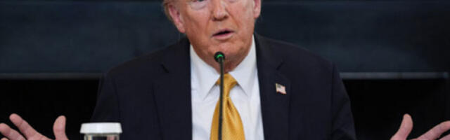 Трамп: Америка би могла да задржи или прода нафту заплењену у близини Венецуеле