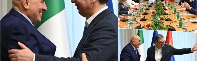 VUČIĆ SA ITALIJANSKIM MINISTROM ODBRANE: Razgovarali o ključnim temama, predsednik dobio i specijalan poklon (VIDEO)