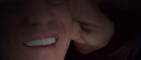 PRIVATNI SNIMAK MINE KOSTIĆ I KASPERA: Verenici ne skidaju osmeh sa lica i razmenjuju nežnosti (FOTO)