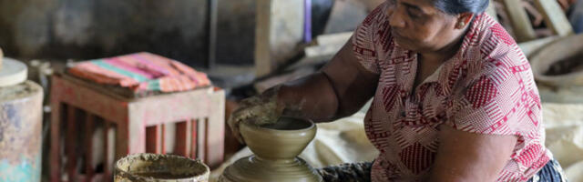 Шри Ланка уводи нерадну среду: државне институције се затварају ради уштеде горива