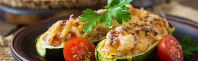 Hrskave tikvica iz rerne, sa sosom od grčkog jogurta (RECEPT+VIDEO)