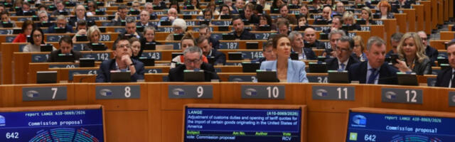 Парламент ЕУ усвојио закон за испуњење обавеза у трговинском споразуму са САД