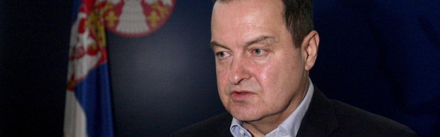 Dačić: Deo DOS-a nudio Miloševiću da ode u Rusiju, saradnici su ga izdali