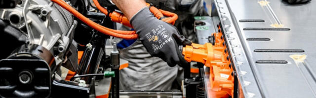 Е-мобилност као стратешка шанса за Србију