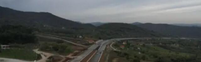 HAOS NA AUTOPUTU ZBOG LANČANOG SUDARA! Kod isključenja za Smederevo ne miču se kolone vozila