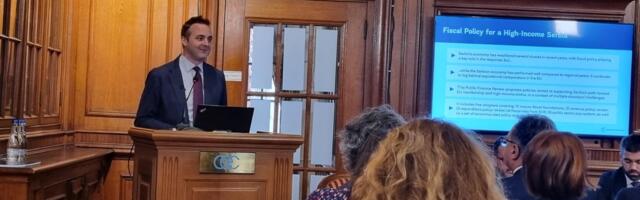 Državna preduzeća najveći rizik za javne finansije Srbije