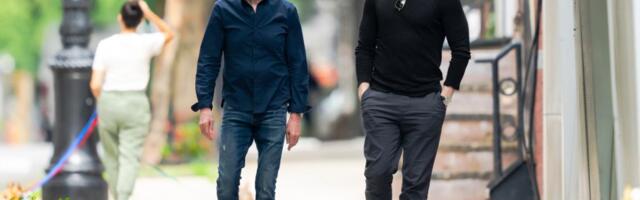 Kelvin Klajn umalo nije pao sa stepenica, njegov 47 godina mlađi dečko pobegao glavom bez obzira: "Ode mali, ostavio dedu" (VIDEO)