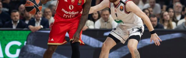 LOŠA VEST: Polomio nos, čega ga pauza!