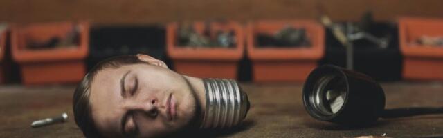 Muškarci takođe imaju „svoje dane“: lekar objašnjava zašto smo puni energije ujutru, a nervozni uveče