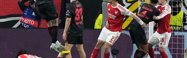 Arsenal se sapleo na "svom" korneru /GALERIJA/