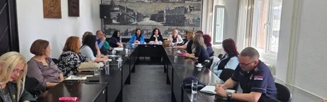 Zastrašujuća statistika: Više od polovine romskih devojčica uda se pre punoletstva, evo kako se Kragujevac bori protiv toga