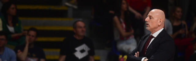 OVO NISTE MOGLI DA VIDITE! Obradović posle konferencije ostavio novinare u ŠOKU jednom rečenicom! (VIDEO)