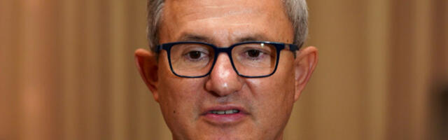 Гламочић најавио нова улагања у воћарску производњу