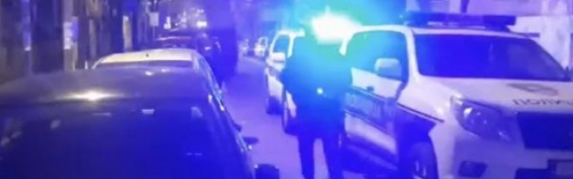 OKONČANA DRAMA U NOVOM SADU! Policija uhapsila čoveka koji se zabarikadirao i pretio da će BACITI BOMBU!