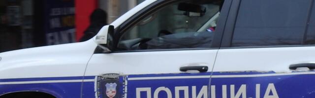 U Zemunu povređeno pet policajaca