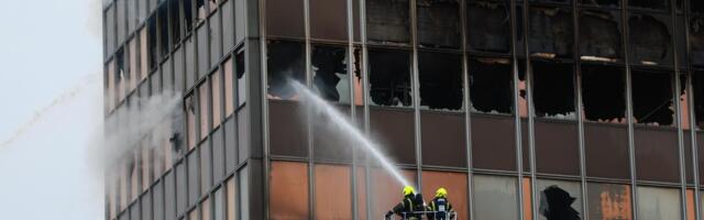 Gradonačelnik Zagreba: Šteta u zgradi Vjesnika totalna, gašenje će trajati ceo dan