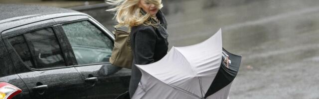 OGLASIO SE RHMZ, SPREMITE SE ZA RAZORNE UDARE VETRA, NE NOSITE KIŠOBRANE UZALUD: Detaljna prognoza za naredne dane!