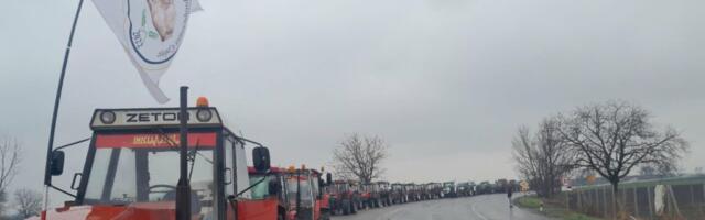 VIDEO: Poljoprivrednici širom Vojvodine izašli traktorima da podrže proteste kolega, tu su i novi zahtevi