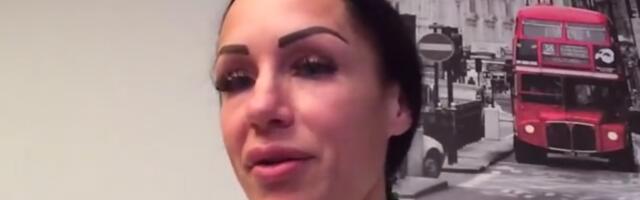 "Gurnuo me je niz STEPENICE, dok sam NOSILA DECU" Bivša rijaliti učesnica prošla pakao sa bivšim mužem - MAJKA JOJ PET PUTA ZAKAZIVALA PREKID TRUDNOĆE: "Bežala sam od kuće"