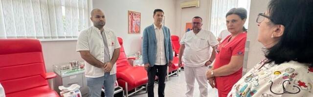 NIŠ HITNO REAGOVAO NA APEL DEČIJIH KLINIKA U BEOGRADU! Lazarević i Pavlović: Krv za našu decu je naša moralna obaveza