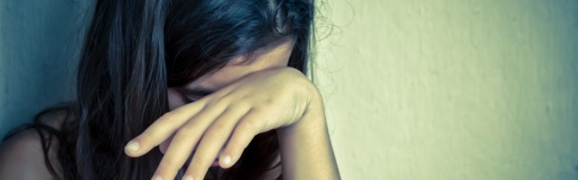 Optužena za klevetu: Devojčica priznala da je širila laži o ubijenom nastavniku u Francuskoj