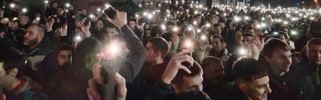 Protest u Nišu druga vest u Dnevniku RTS - a, a pre studenata Predsednik Vučić
