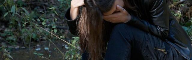 ALBANAC SILOVAO VALENTINU KAD JE IMALA 13 GODINA: "Njegova žena me oblačila u njihovu narodnu nošnju i ĆUTALA..."