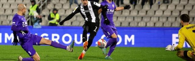 Stojakovićeva prva pobeda na klupi Partizana: Crno-beli ubedljivi protiv Javora (VIDEO)