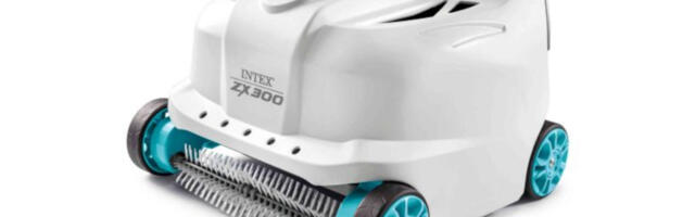 Intex ZR100 vs ZR200 – koji ručni usisivač za bazen je bolji?