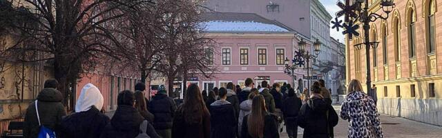 Đaci Jovine tražili sastanak sa sekretarom, rečeno im da nemaju termin